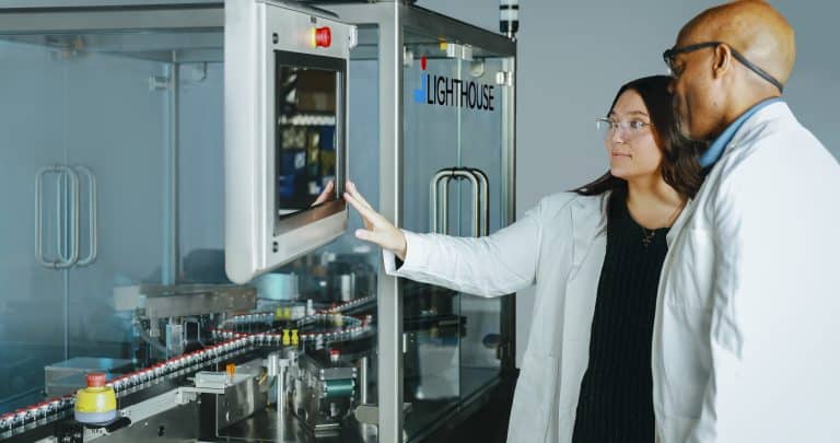 People operating the LIGHTHOUSE inline laser based headspace analysis platform Pulsar