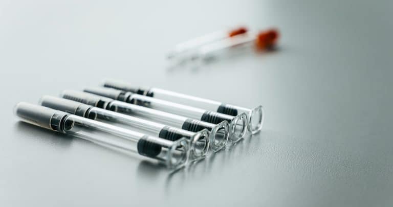 LIGHTHOUSE enables non-destructive headspace measurements on syringes